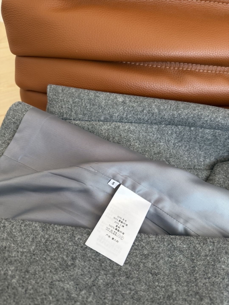 chr1st1an D10r outwear